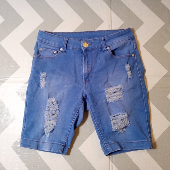 Ling Collection Jean Shorts 7/8 - Picture 1 of 4